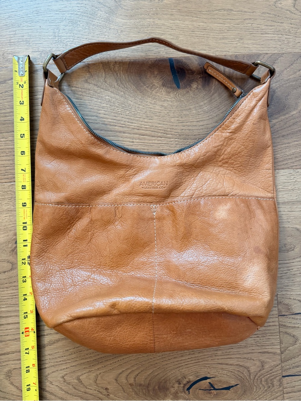 American Leather Company Tan Leather shoulder Bag